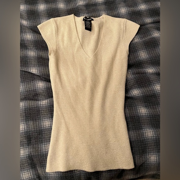 Le Chateau glitter t-shirt - Picture 1 of 2